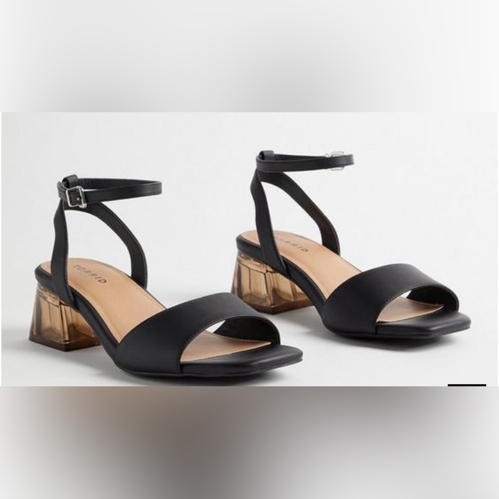 Torrid NWT 9WW Black Sandals Lucite Heel